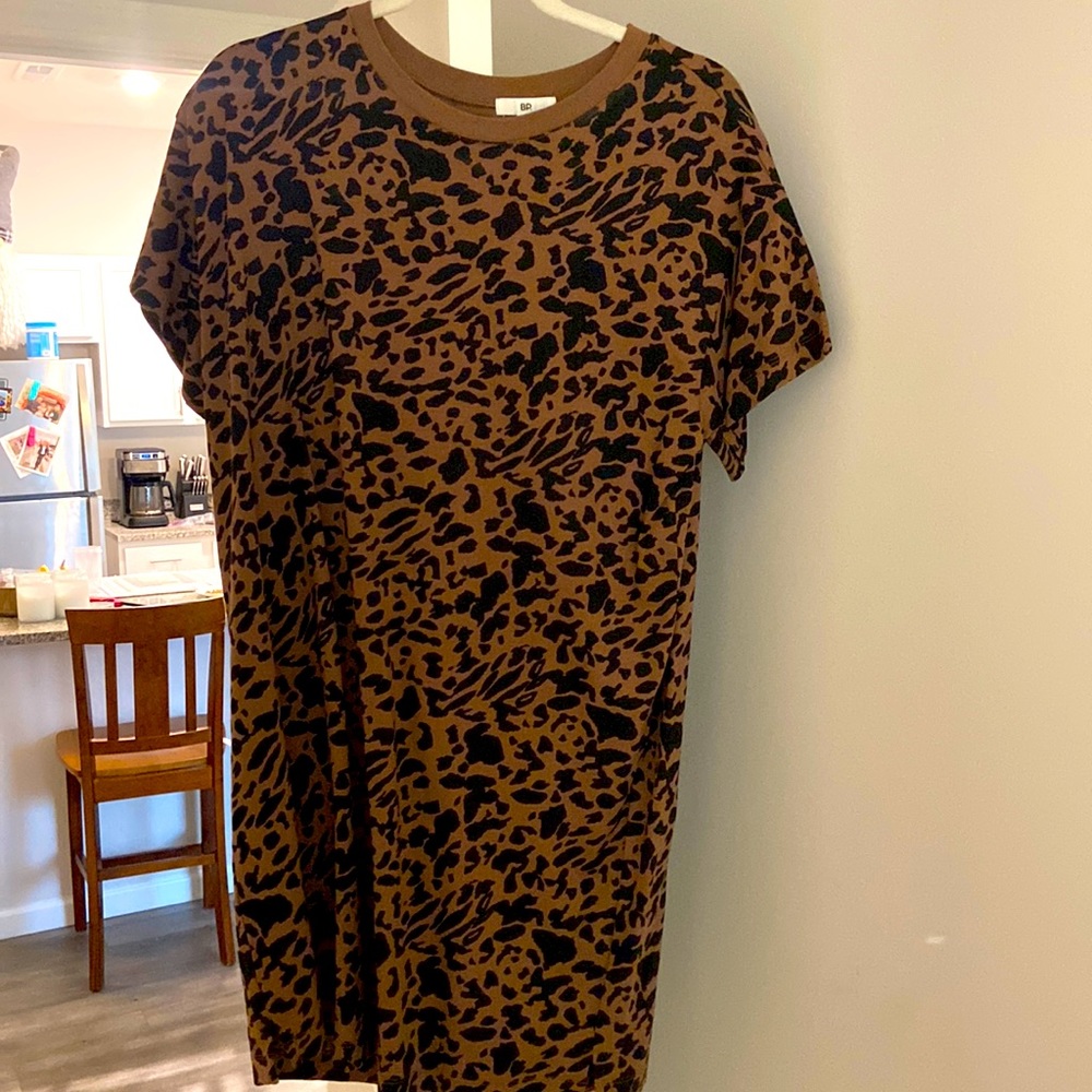 BP cheetah print t-shirt dress